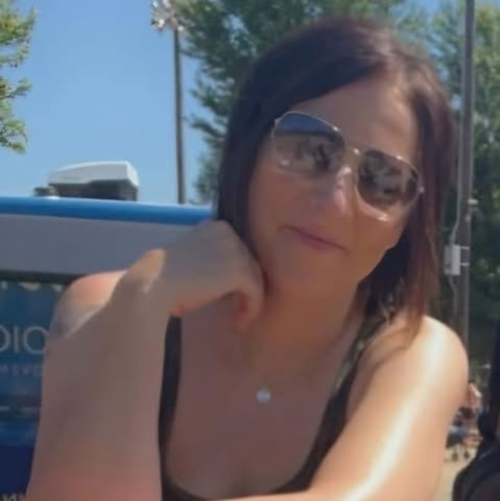 Meet your Posher, Rebecca